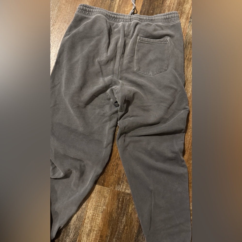 Yujin Clothing x Independent Trading Co. Gray Joggers – Size M - Picture 2 of 4